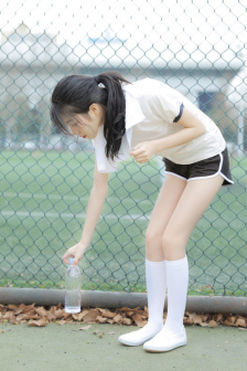 每人c半小时
